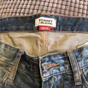 Tommy Jeans, original straight Ryan, new with tags.